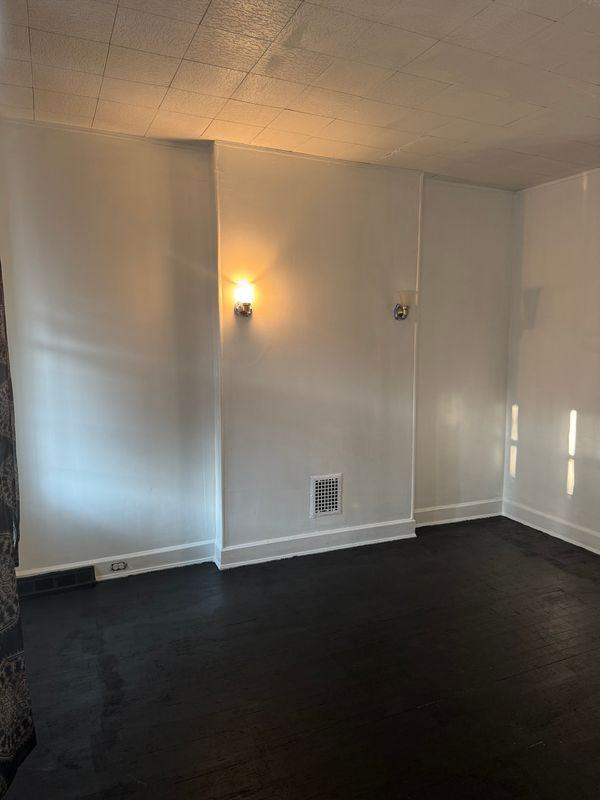 1206 Oakhurst Pl - Photo 3 of 16