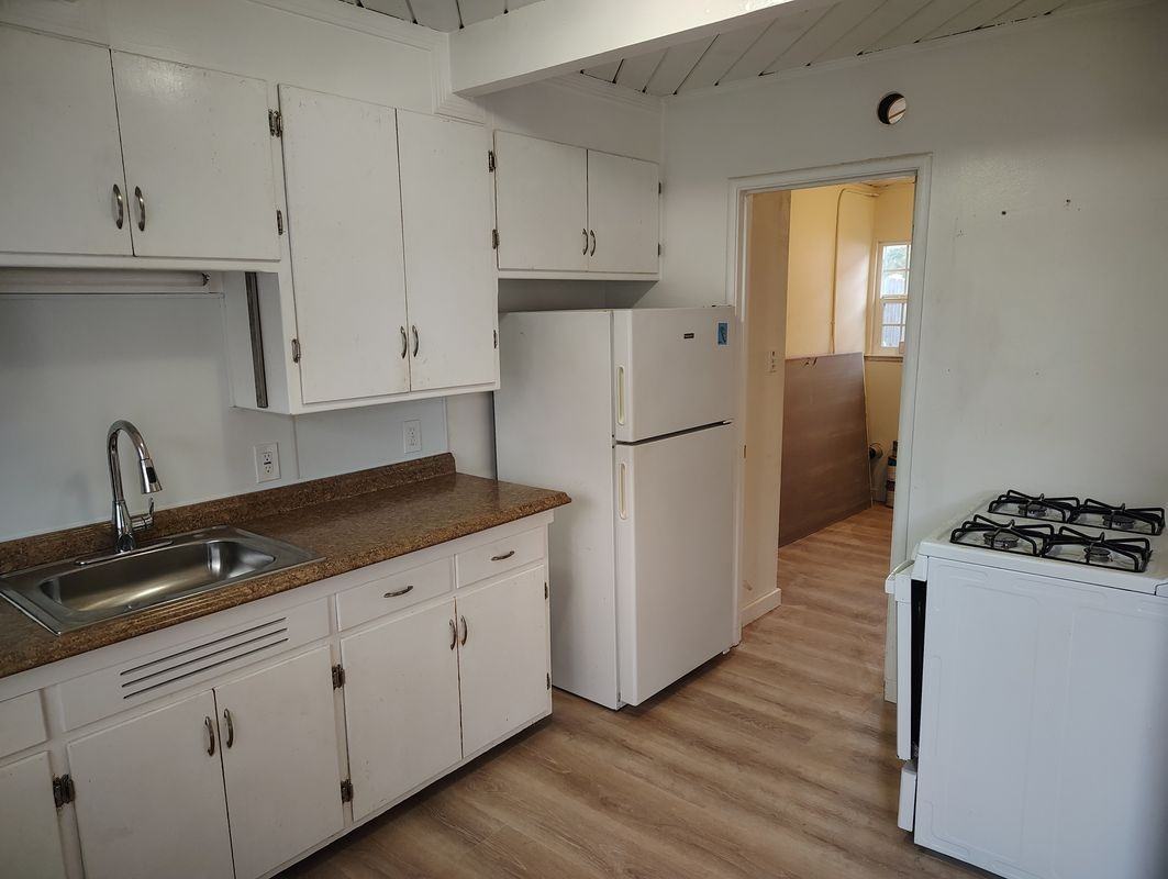 5707 Carlos Ave - Photo 2 of 3