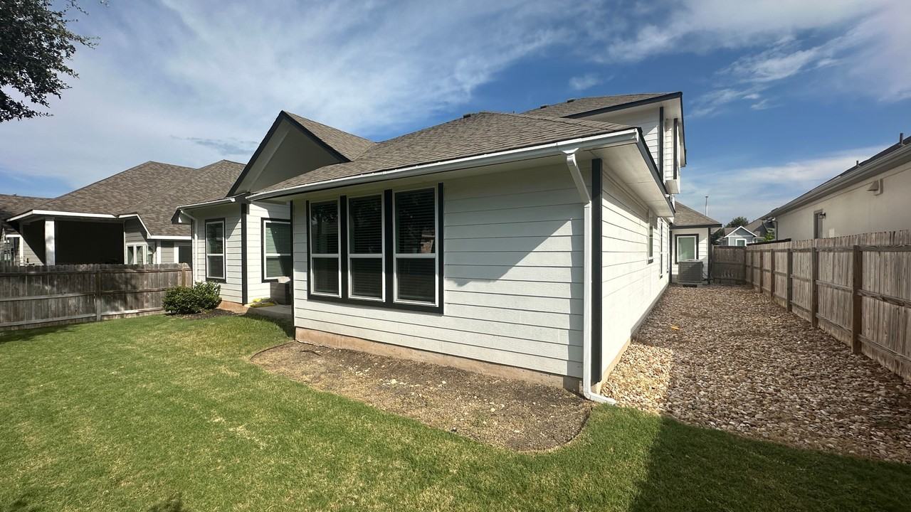 813 Craven Hill Ln - Photo 7 of 35