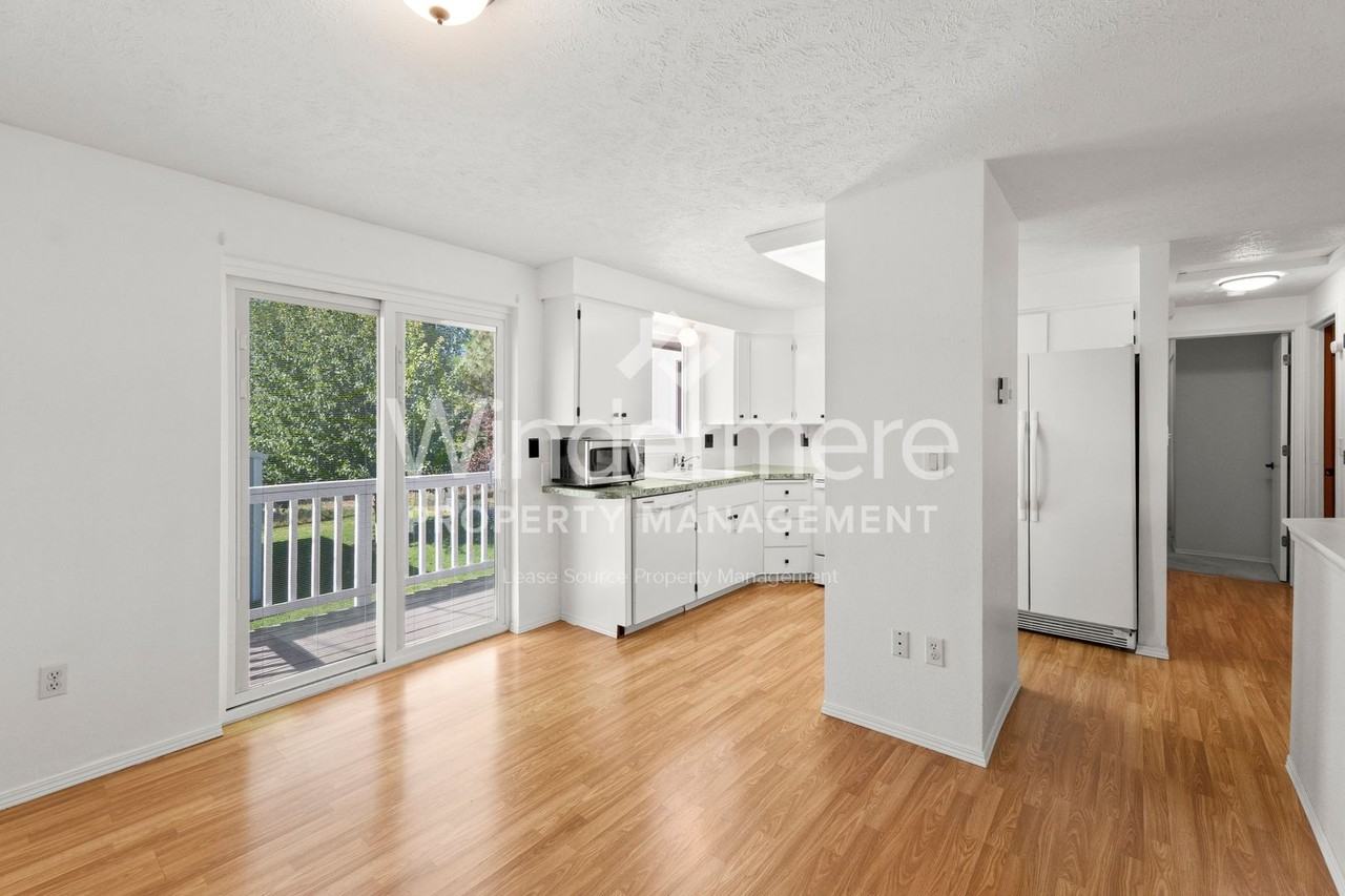 4128 E 34th Ave - Photo 6 of 38