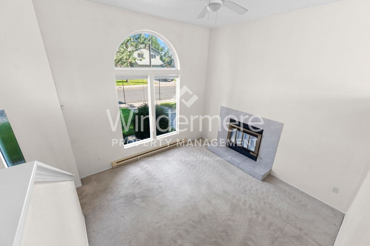 4128 E 34th Ave - Photo 5 of 38