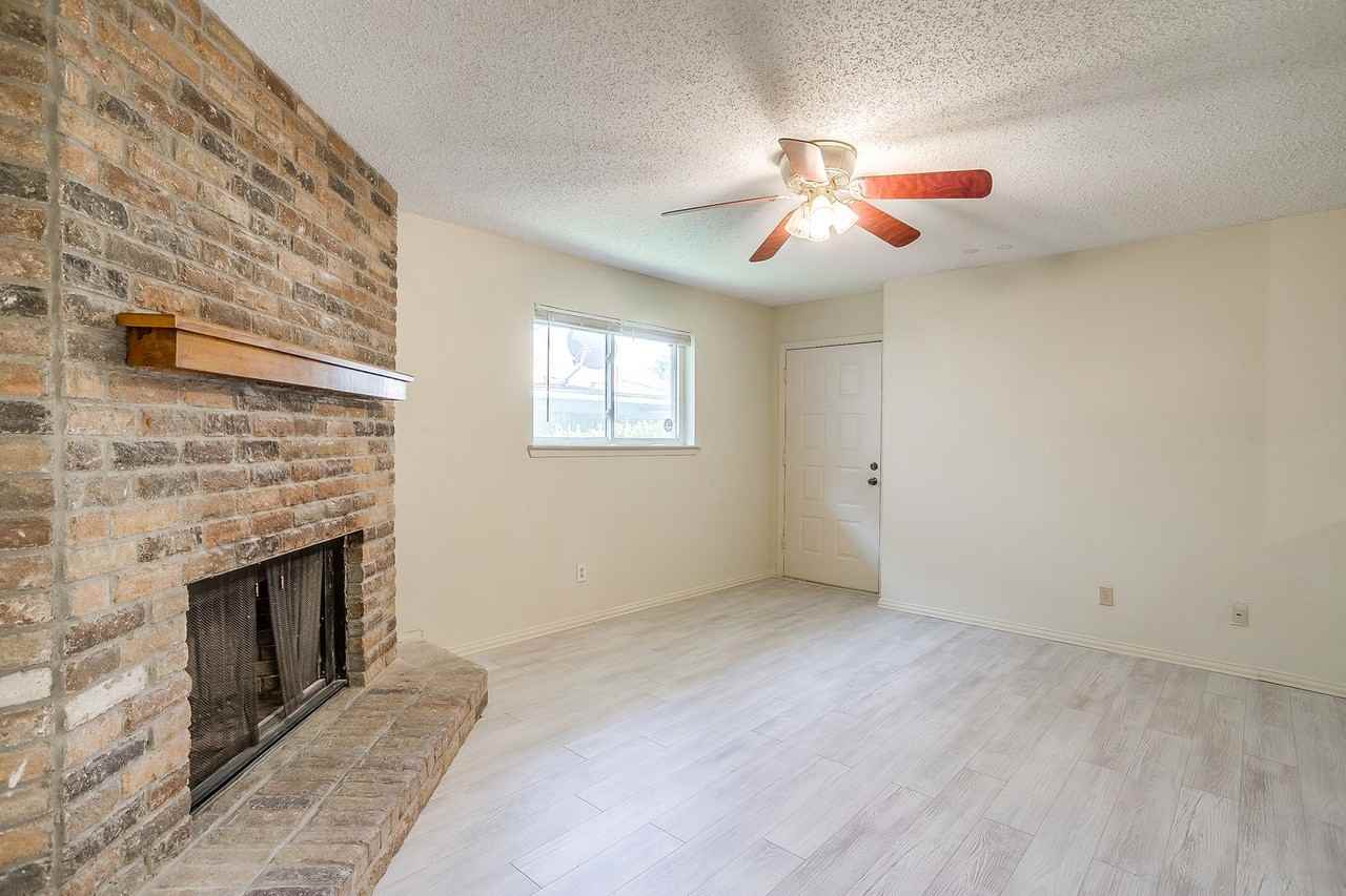 127 Allencrest Dr - Photo 7 of 39