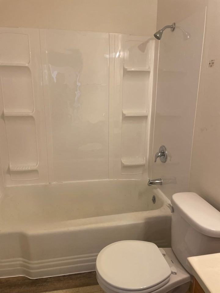 72 E St Se - Photo 5 of 10
