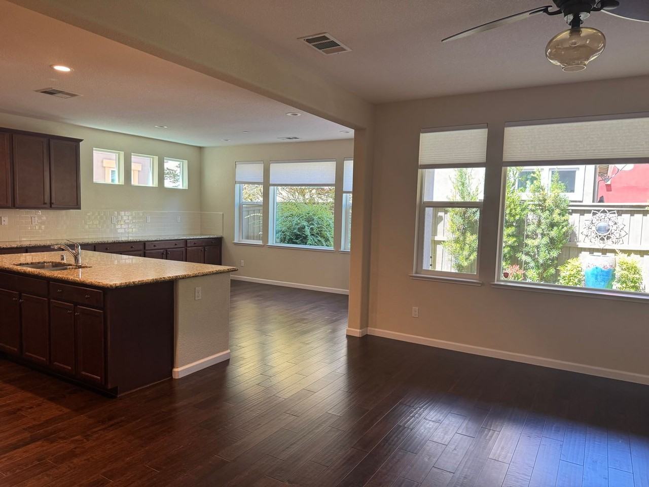 3009 Mercato Way - Photo 3 of 23