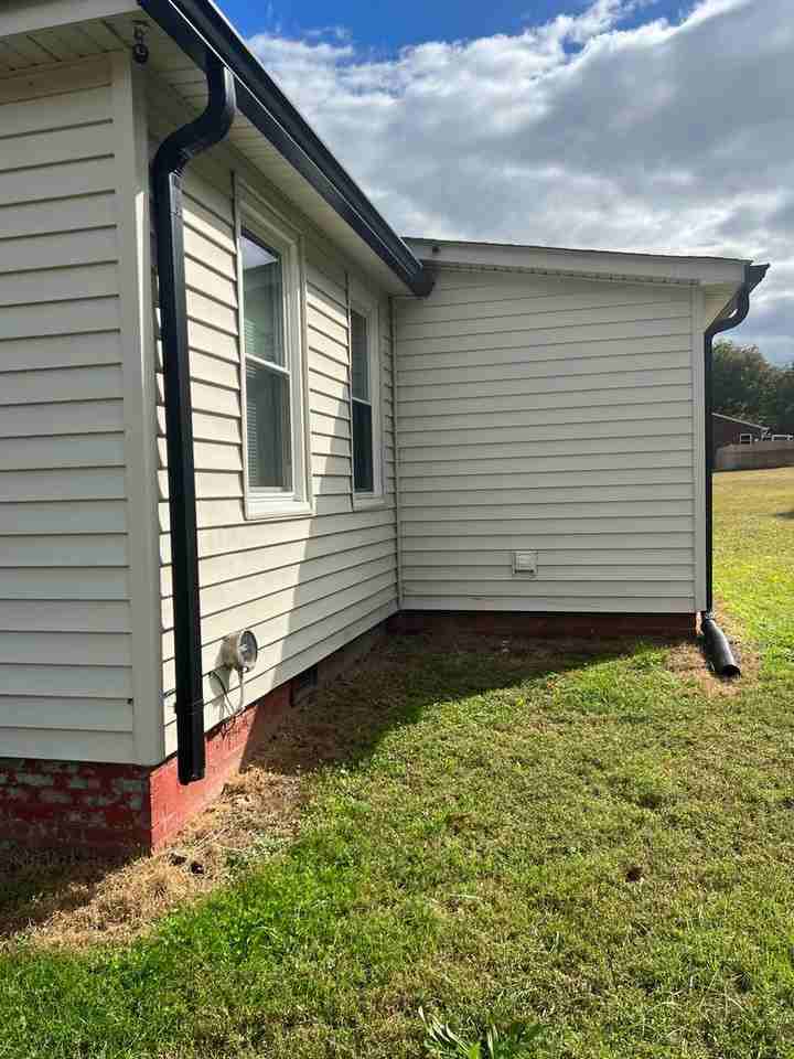 325 Pethel Rd - Photo 3 of 21