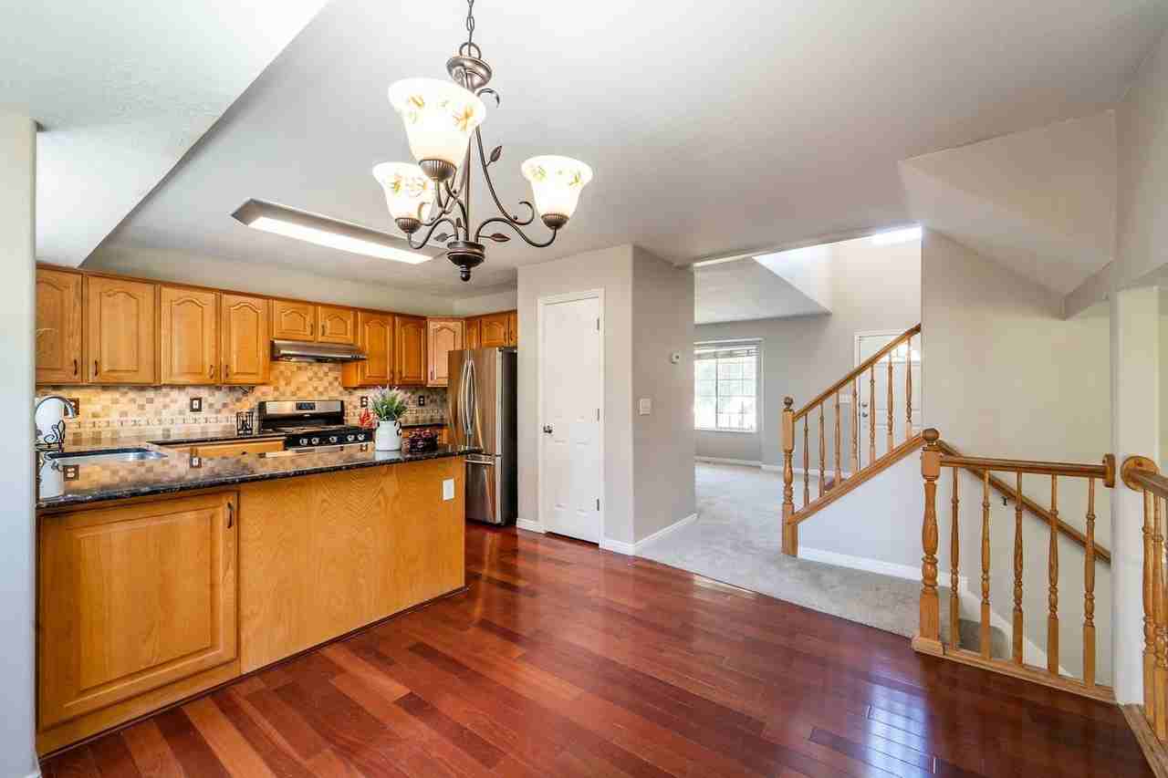 7303 S Shady Woods Cir - Photo 5 of 26