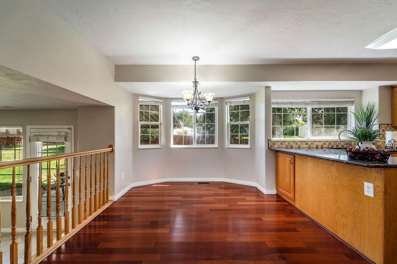 7303 S Shady Woods Cir - Photo 7 of 26