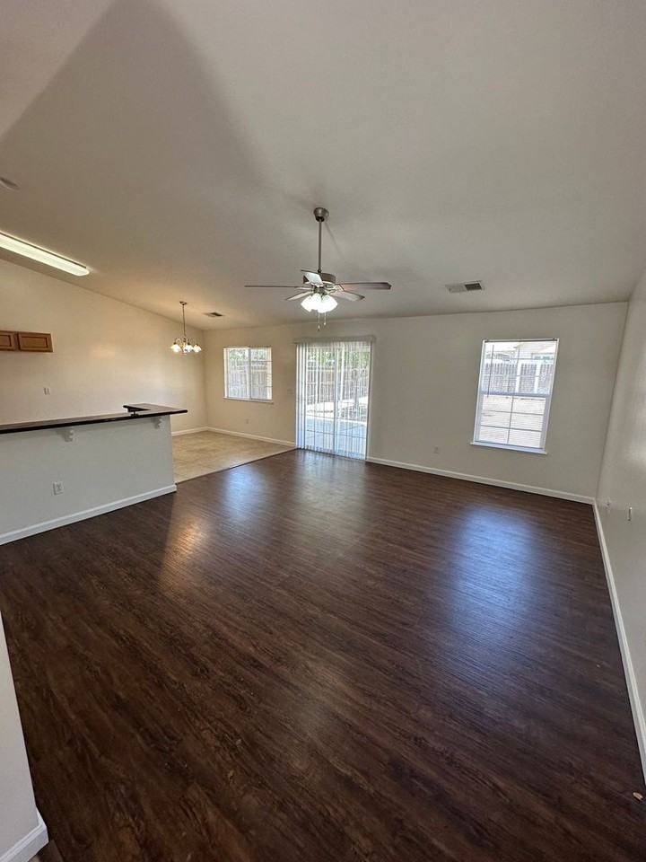 2874 Florence Ave - Photo 3 of 18