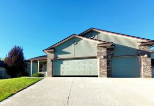 554 W Palmer Dr - Photo 1 of 1