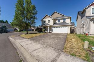 4002 Ne 165th Pl - Photo 1 of 1