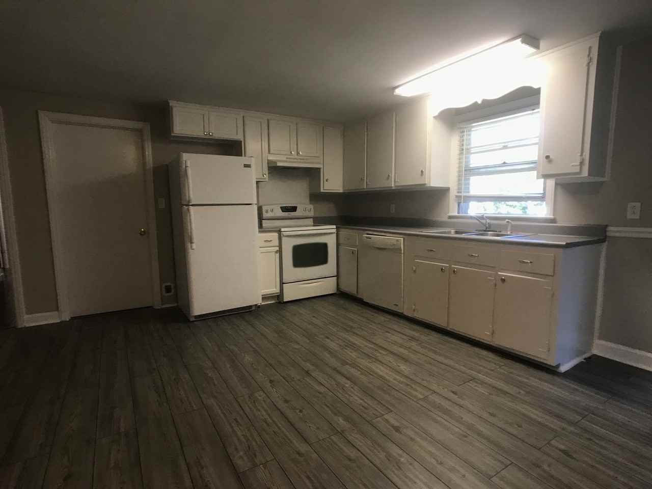 10609 Middleground Rd - Photo 2 of 12