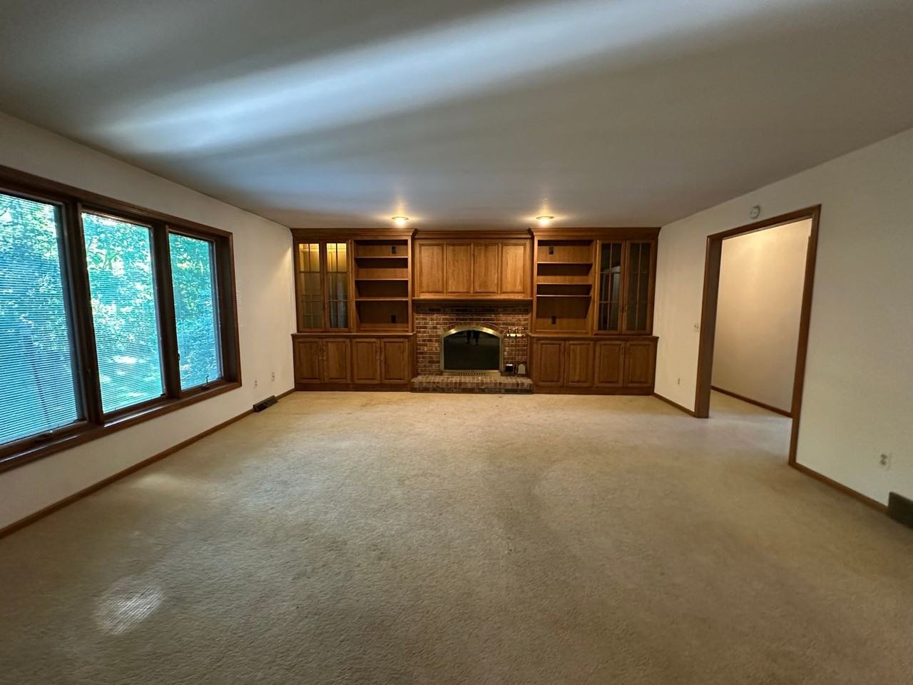 486 Ashton Ct Se - Photo 3 of 31
