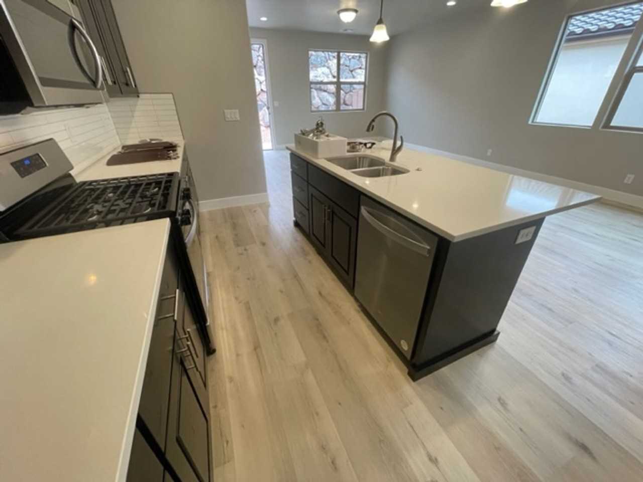 182 W Camino Borde - Photo 5 of 21