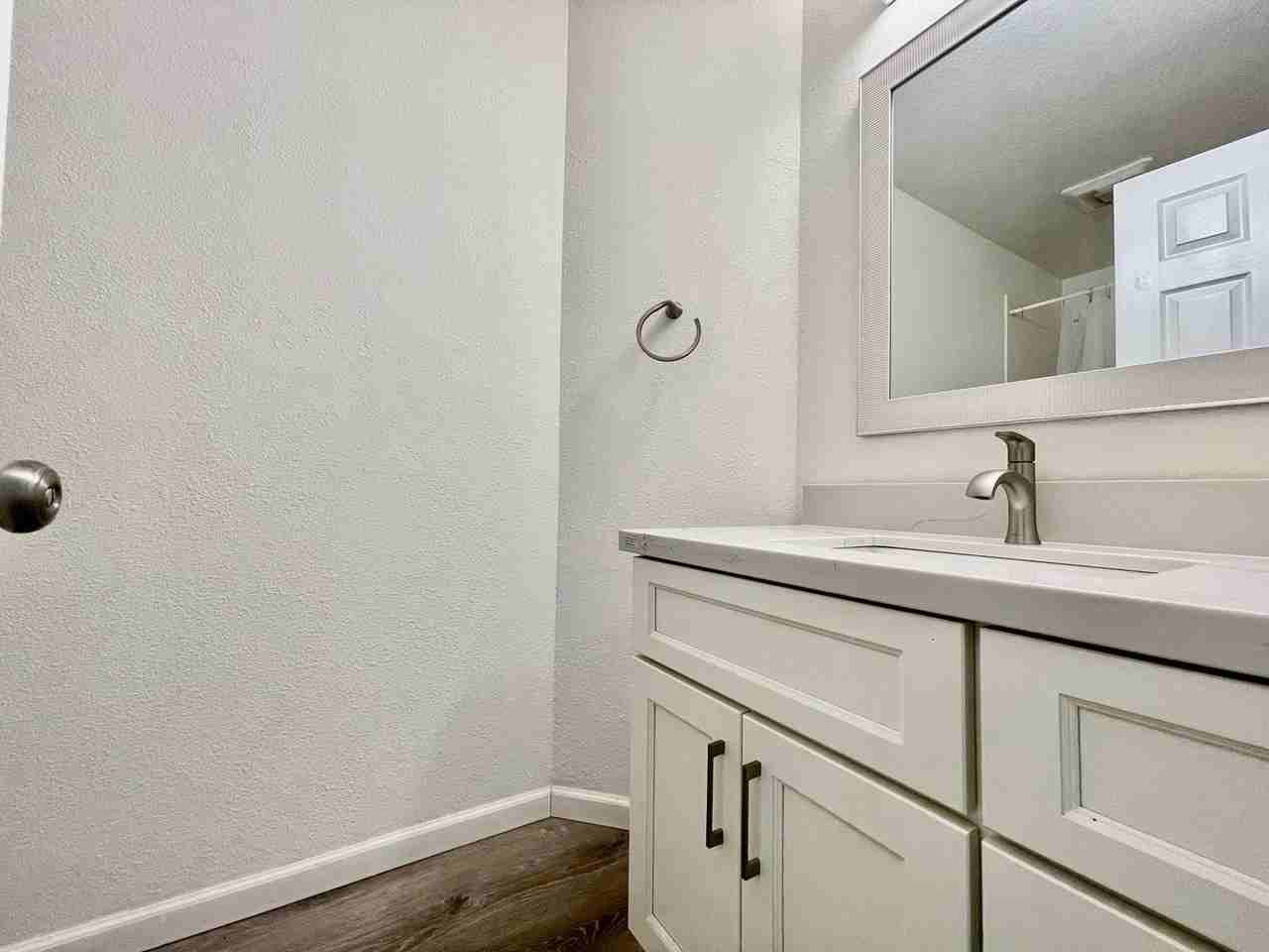 2821 Bellflower Dr - Photo 6 of 11