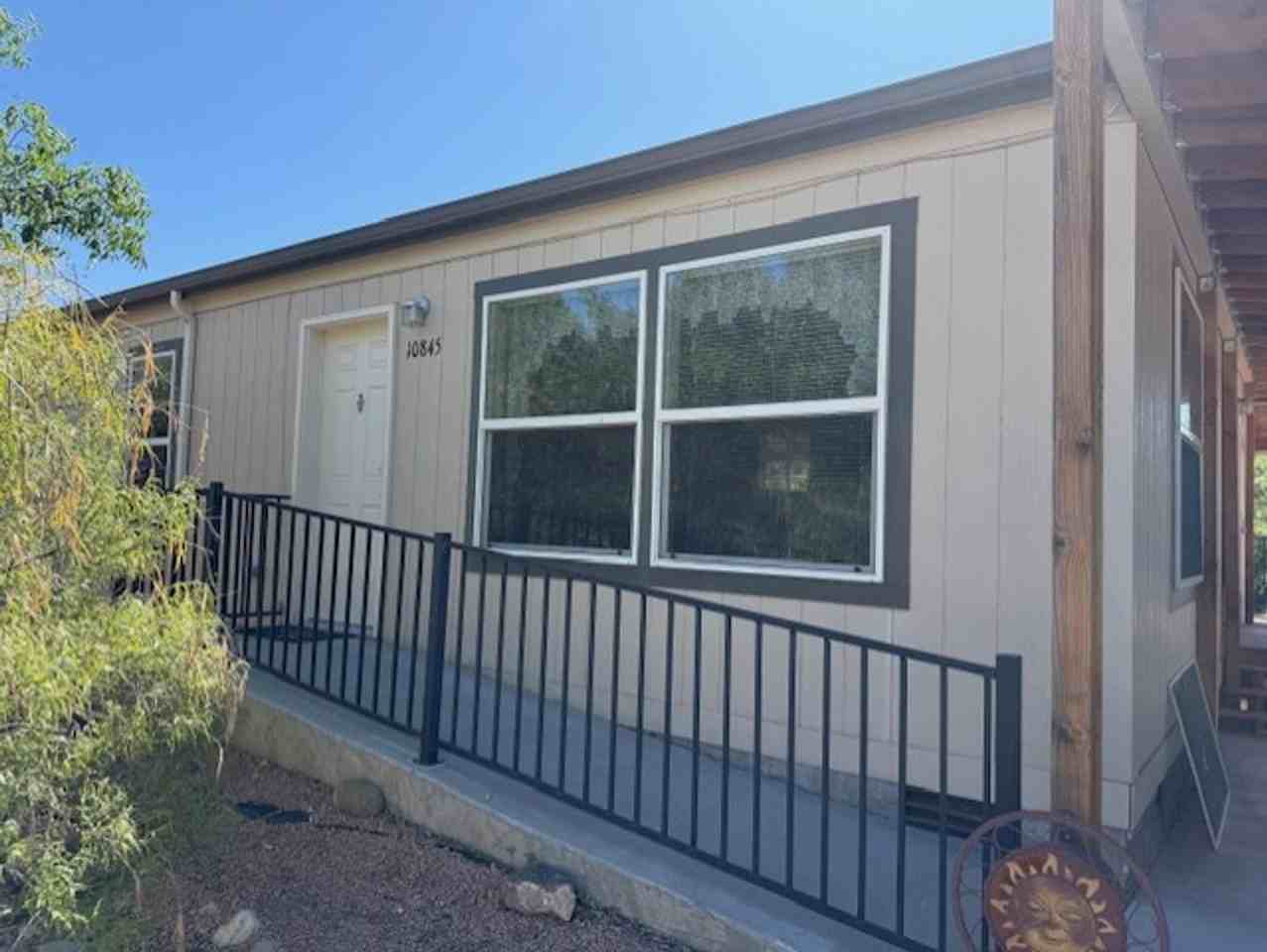 10845 E Oak Creek Trl - Photo 2 of 31