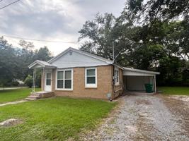 featured image of 4501 Briggs St