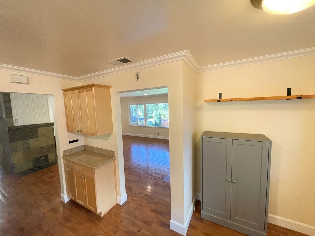 510 Pacific Ter - Photo 6 of 29
