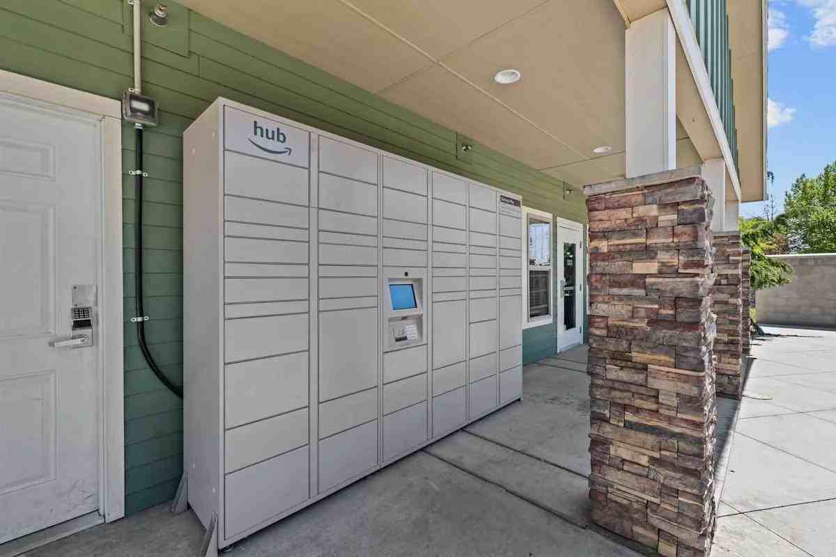 2552 W Selway Rapids Ln - Photo 7 of 24