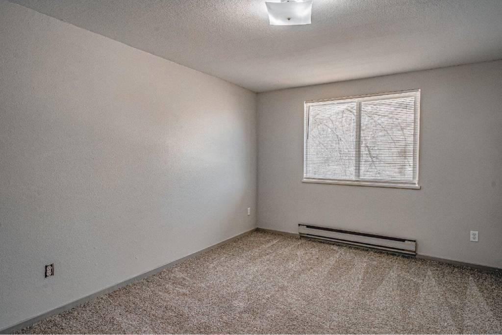 2815 West Madison Avenue