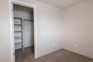 2815 W Madison Ave - Photo 1 of 1