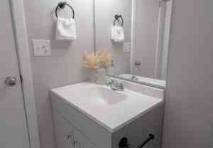 2815 W Madison Ave - Photo 1 of 1
