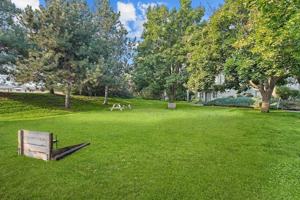 featured image of 950 North Allumbaugh Street