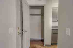 featured image of 5453 W Franklin Rd