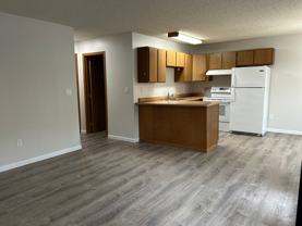 8th Ave/627 E - Photo 1 of 1