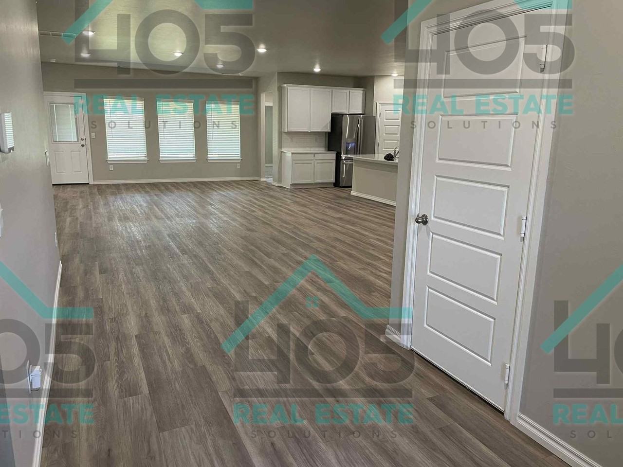 7500 Nw 149th Cir - Photo 2 of 29