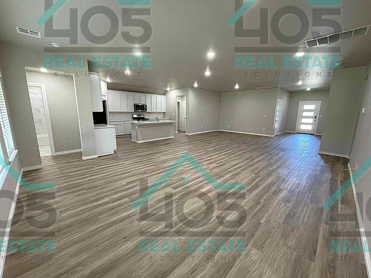 7500 Nw 149th Cir - Photo 3 of 29
