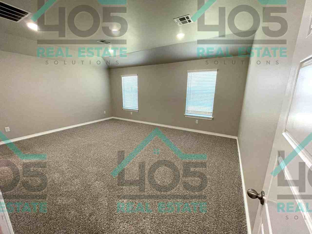 7500 Nw 149th Cir - Photo 6 of 29