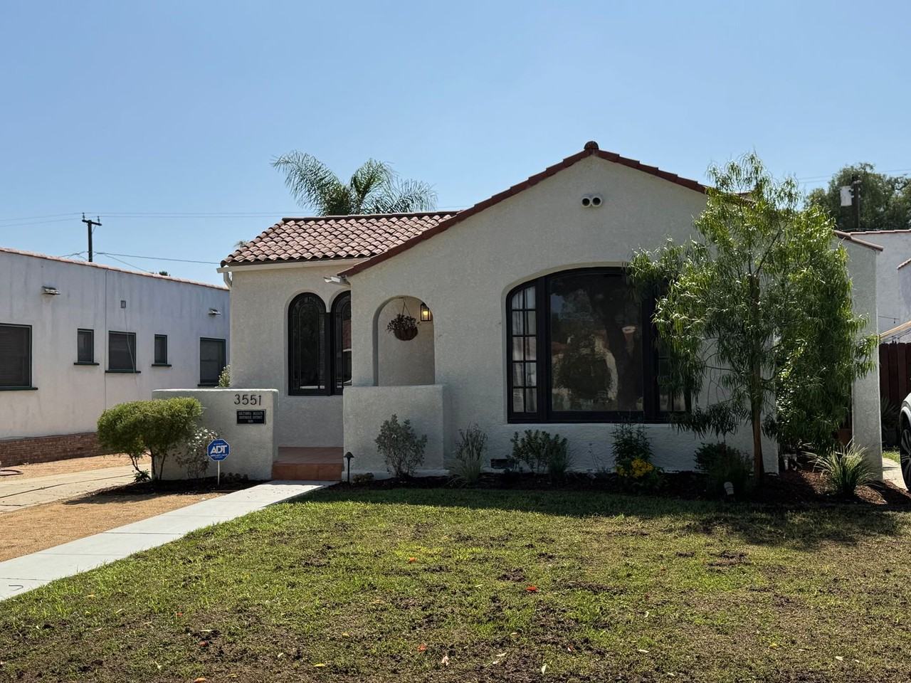 3551 Lemon Ave - Photo 2 of 50