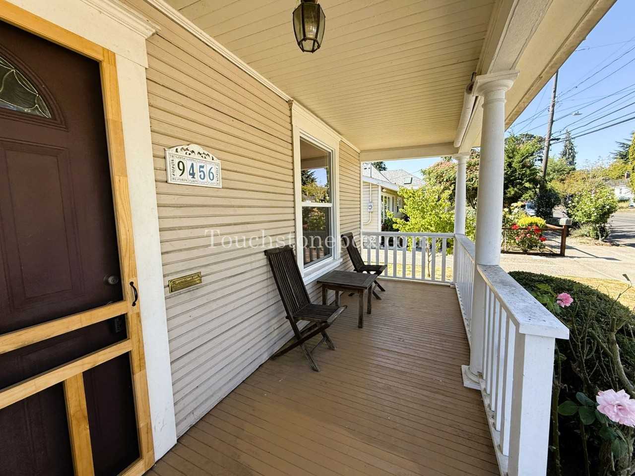 9456 N Charleston Ave - Photo 2 of 29