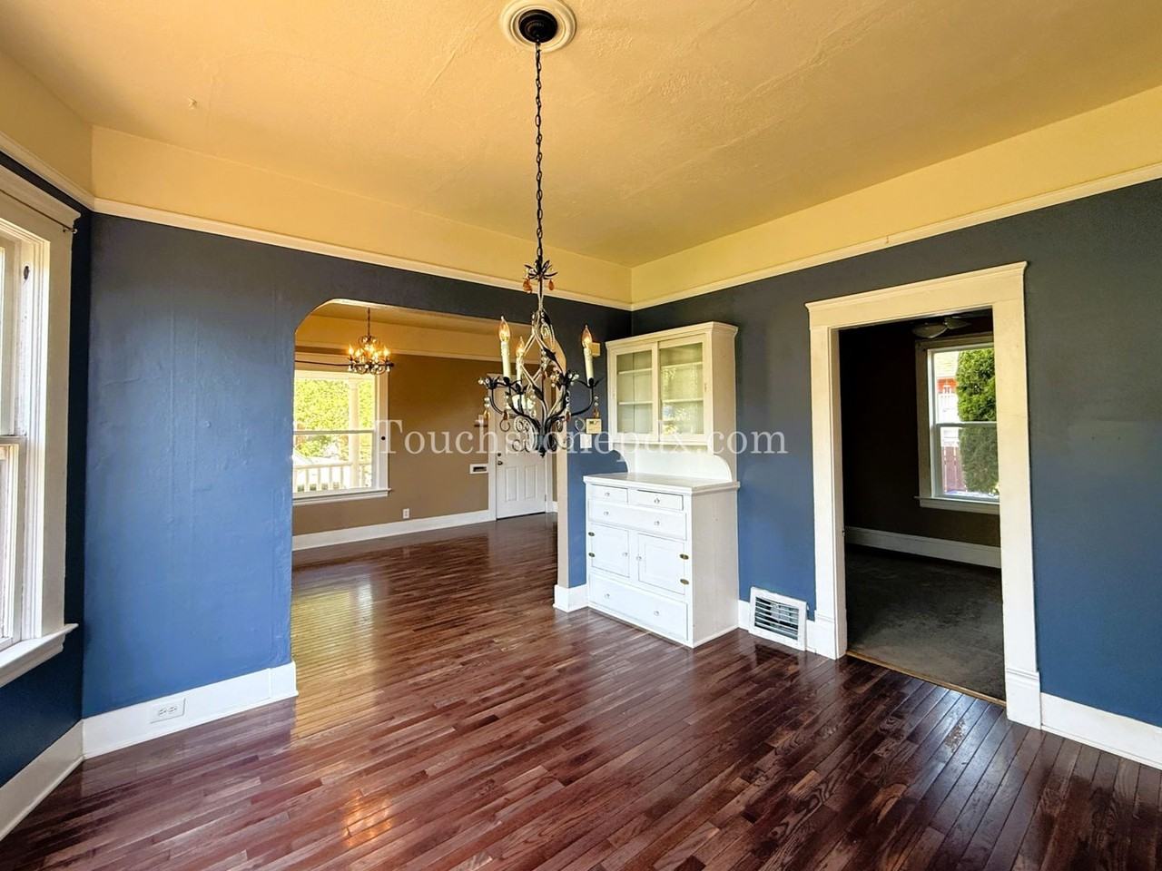 9456 N Charleston Ave - Photo 6 of 29