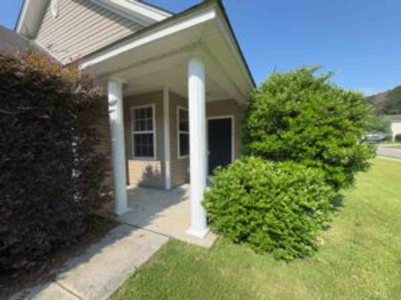 275 Woodbrook Way - Photo 2 of 21