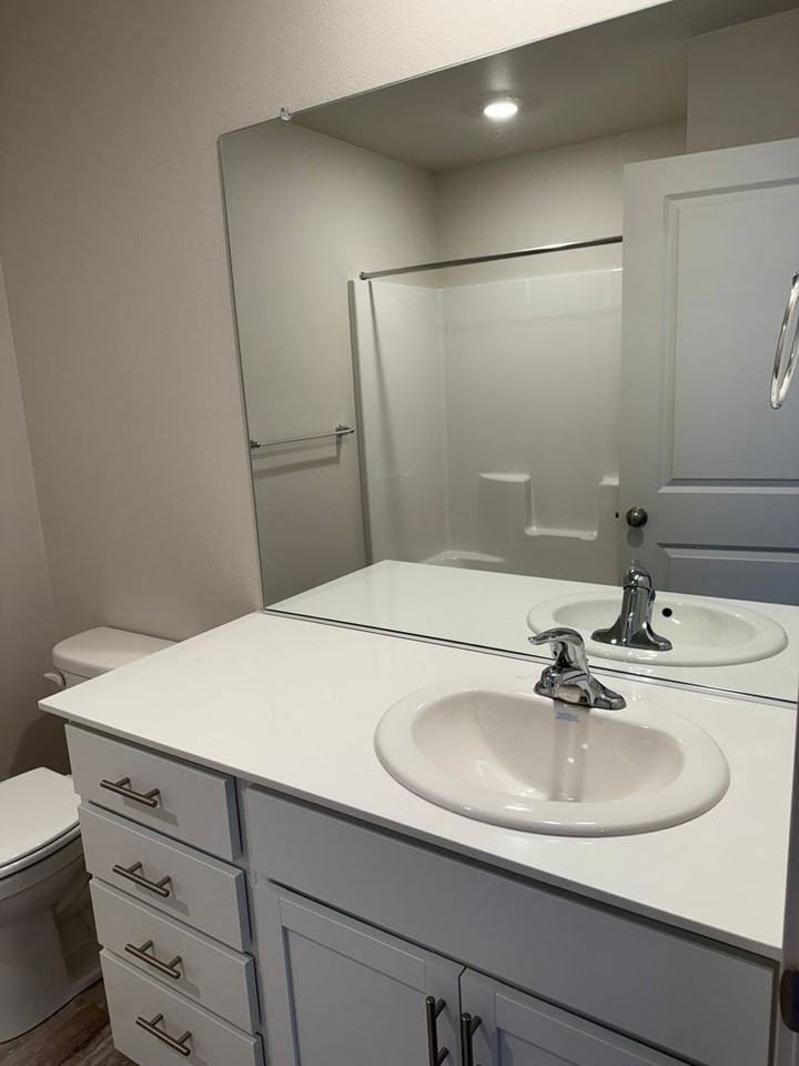 2810 Bear Cub Dr - Photo 4 of 20
