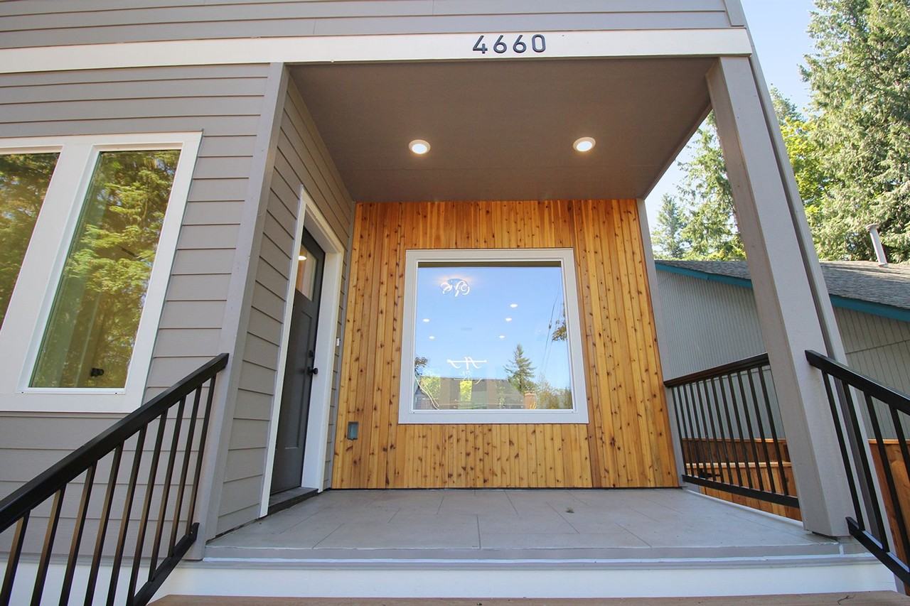 4660 Southwest Fairvale Court - Photo 3 of 31