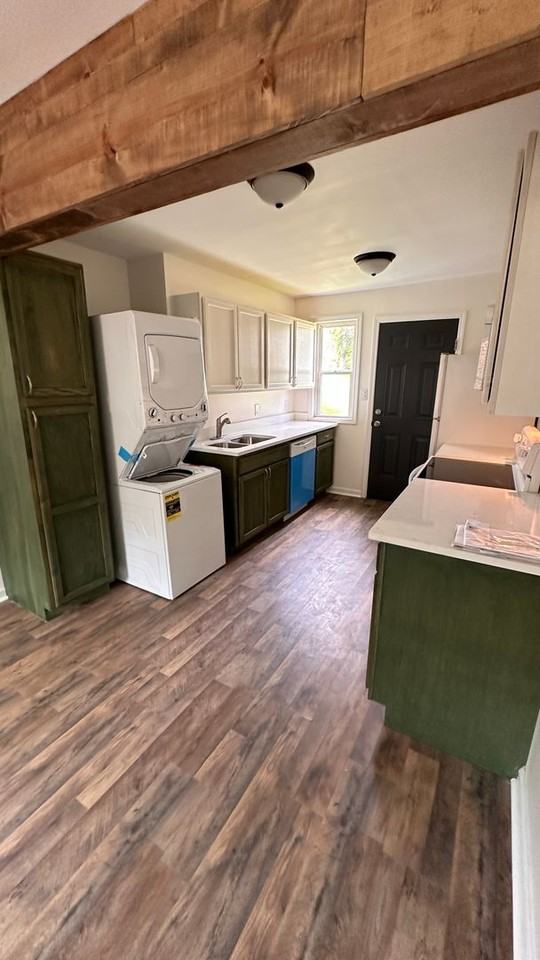 926 32nd Ave N - Photo 4 of 25