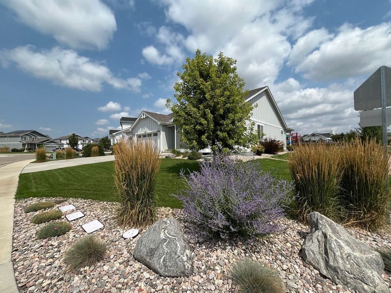 6787 Cattails Dr - Photo 3 of 35