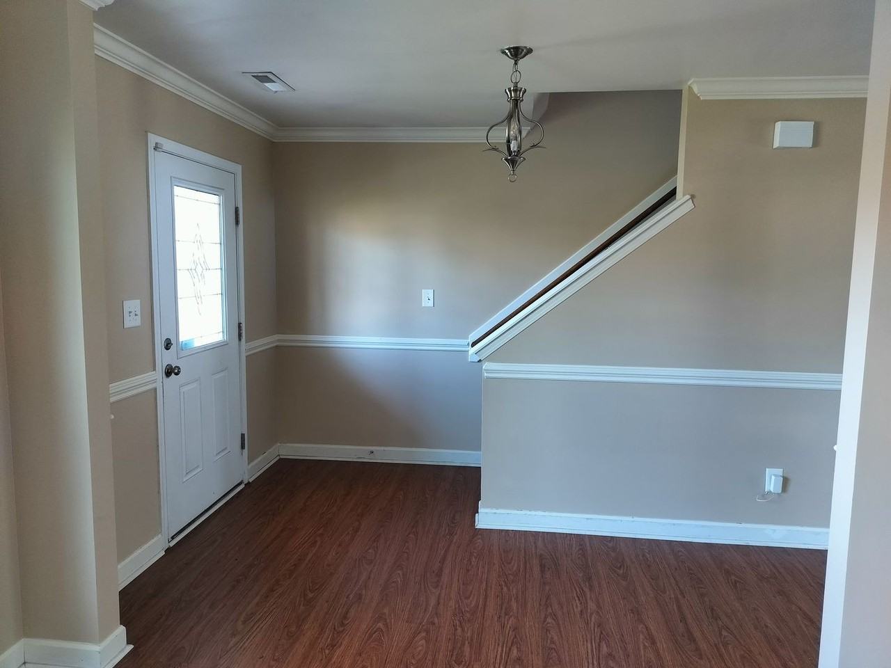 351 United Rd - Photo 3 of 22