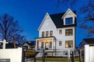 1018 Bryant St Ne - Photo 1 of 1