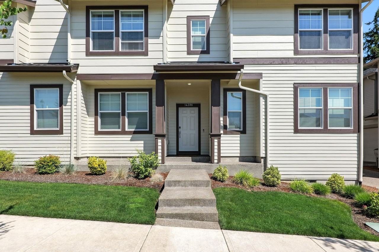 14398 Sw 165th Ave - Photo 2 of 23