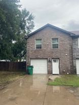 1491 N Columbia St - Photo 1 of 1