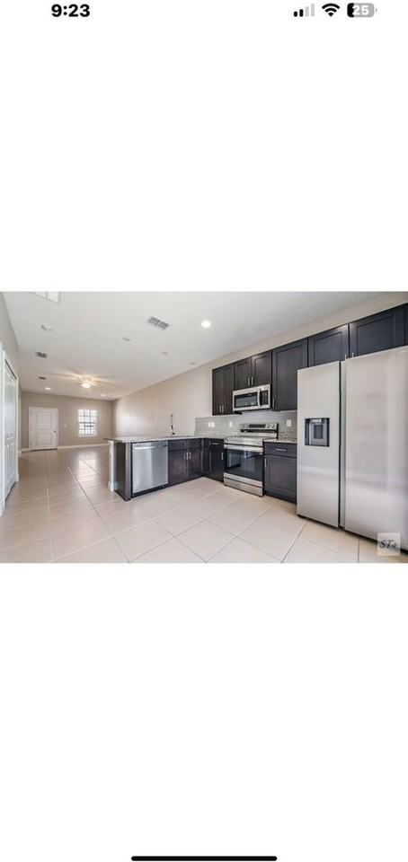 627 Yak Ct - Photo 4 of 32