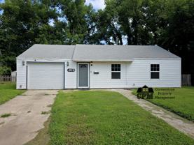 922 N Garfield St - Photo 1 of 1