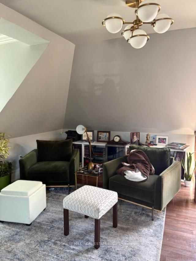 216 Heath Street East #4 - Photo 3 of 18