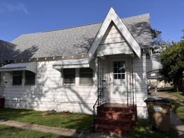 featured image of 1416 N Main St