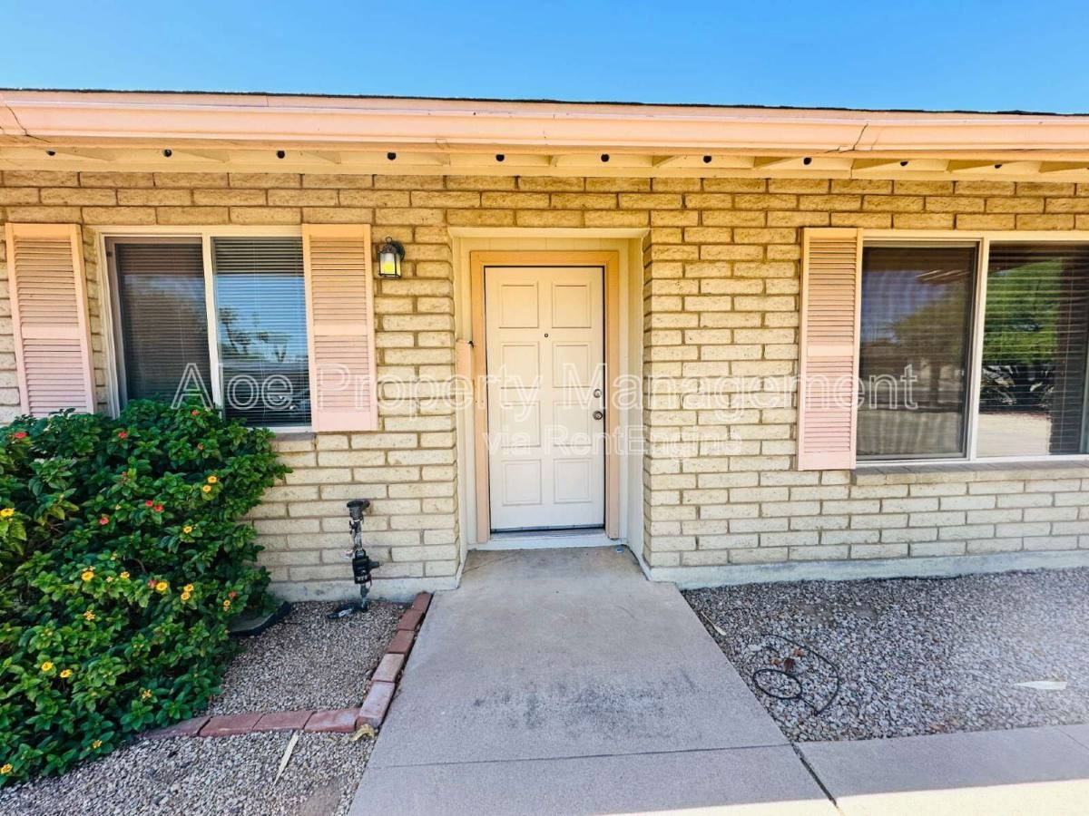 3839 E Sunnyside Dr - Photo 3 of 8