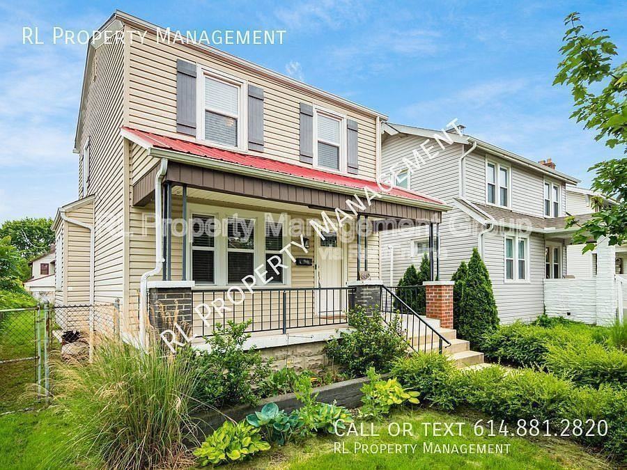 669 Sheldon Ave - Photo 2 of 9