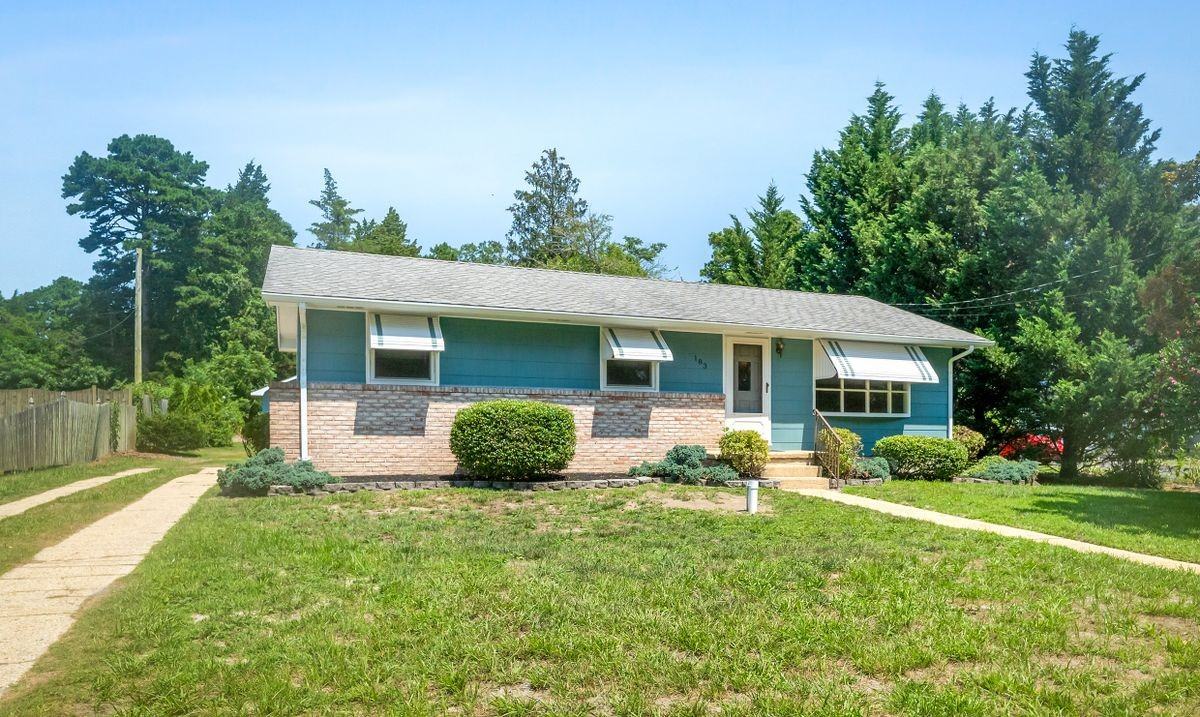 183 Chestnut Neck Rd - Photo 2 of 35